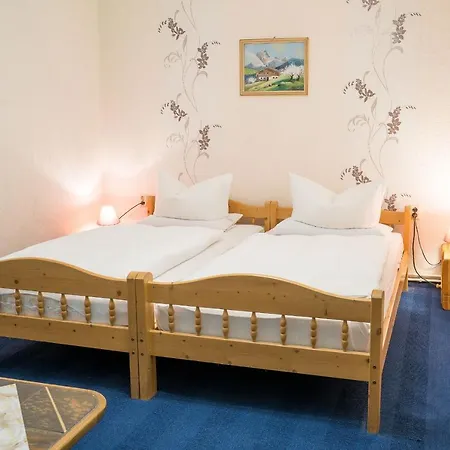 Otel Waldgaststaette Sennhuette Bad Frankenhausen